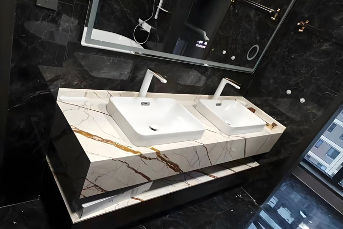 ����ʯ̨������Щ�����أ���������������